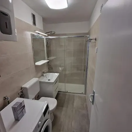Apartment Maestral Pula